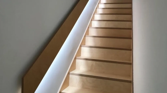 Escalera en contraplacado de abedul
