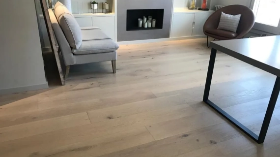Parquet en una casa muy moderna