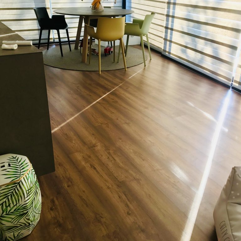 suelo finfloor roble paramount