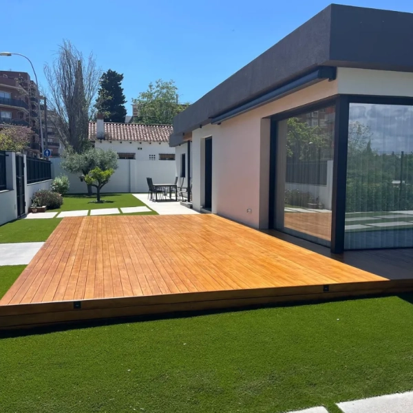 Proyecto Restauración de tarima de Teka con Cedria lasur protecsol
