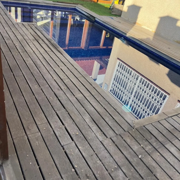 Recuperación integral de una tarima exterior
